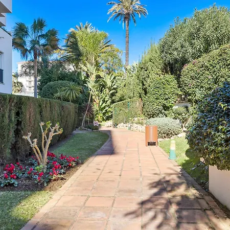 Apartment 2 Bedroom In Medina Garden