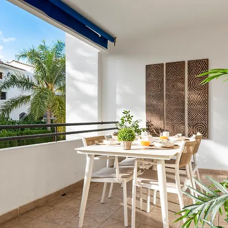 Apartment 2 Bedroom In Medina Garden