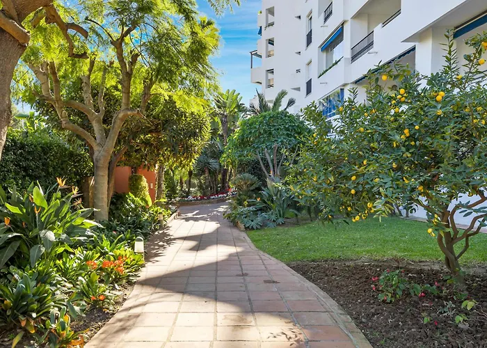 2 Bedroom In Medina Garden *
