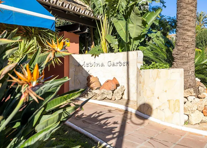 Апартаменти 2 Bedroom In Medina Garden Марбелья